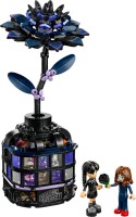 Купить конструктор Lego Black Dahlia Flower 76784: цена от 1199 грн.