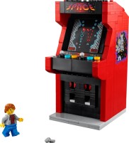 Купити конструктор Lego Arcade Machine 40805 за ціною від 3199 грн.