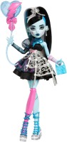 Купити лялька Monster High Scary Sweet Birthday Frankie Stein JBG75 за ціною від 2399 грн.