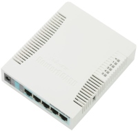 Купити wi-Fi адаптер MikroTik RB951G-2HnD  за ціною від 3210 грн.