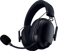 Купити навушники Razer Blackshark V3 за ціною від 6898 грн.