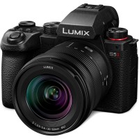Купити фотоапарат Panasonic DC-S5 II kit 50 за ціною від 128761 грн.