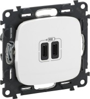 Купити розетка Legrand Valena Allure 755345 за ціною від 2249 грн.