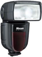 Купить фотоспалах Nissin Di700: цена от 11634 грн.