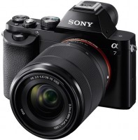 Купити фотоапарат Sony A7 kit 28-70  за ціною від 90980 грн.
