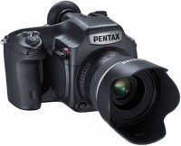 Купить фотоаппарат Pentax 645Z kit  по цене от 406258 грн.