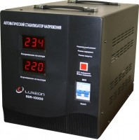 Купить стабилизатор напряжения Luxeon SDR-10000  по цене от 10500 грн.