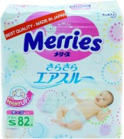 Купить подгузники Merries Diapers S (/ 82 pcs) по цене от 1190 грн.