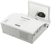 Купити проєктор Panasonic PT-CW330E  за ціною від 65838 грн.