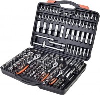 Купити набір інструментів MIOL 58-040  за ціною від 4505 грн.