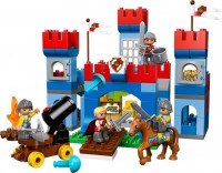 Купить конструктор Lego Big Royal Castle 10577  по цене от 1571 грн.