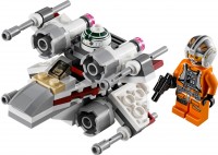 Купити конструктор Lego X-Wing Fighter 75032  за ціною від 3199 грн.