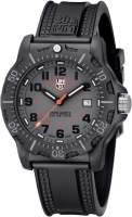 Купити наручний годинник Luminox 8802  за ціною від 17790 грн.