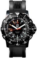 Купить наручные часы Luminox 8821  по цене от 23190 грн.