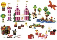 Купить конструктор Lego Sceneries Set 9385  по цене от 4500 грн.