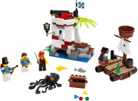 Купити конструктор Lego Soldiers Outpost 70410  за ціною від 4712 грн.
