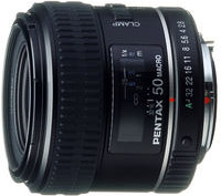 Купити об'єктив Pentax 50mm f/2.8 SMC DFA Macro  за ціною від 20664 грн.