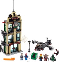 Купить конструктор Lego Spider-Man Daily Bugle Showdown 76005  по цене от 5999 грн.