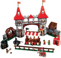 Купить конструктор Lego Kingdoms Joust 10223: цена от 14999 грн.