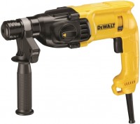 Купить перфоратор DeWALT D25033K  по цене от 4495 грн.