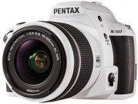 Купити фотоапарат Pentax K-50 kit 18-55 + 50-200  за ціною від 3729 грн.