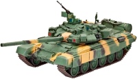Купить сборная модель Revell Battle Tank T-90 (1:72)  по цене от 618 грн.