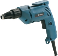 Купити дриль / шурупокрут Makita 6821 за ціною від 1350 грн.