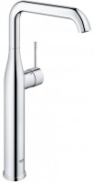 Купить смеситель Grohe Essence 32901001  по цене от 10439 грн.